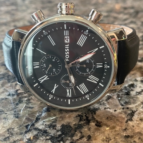 Fossil Black Leather Watch - Picture 2 of 5